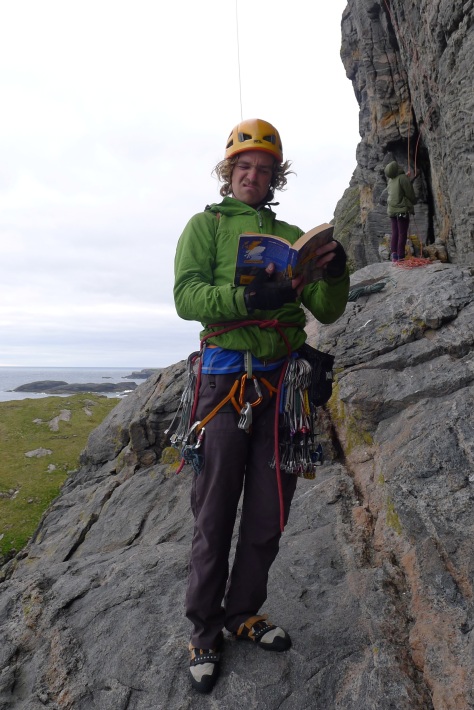 Reeve grappling with the description of "not more puffin", E6